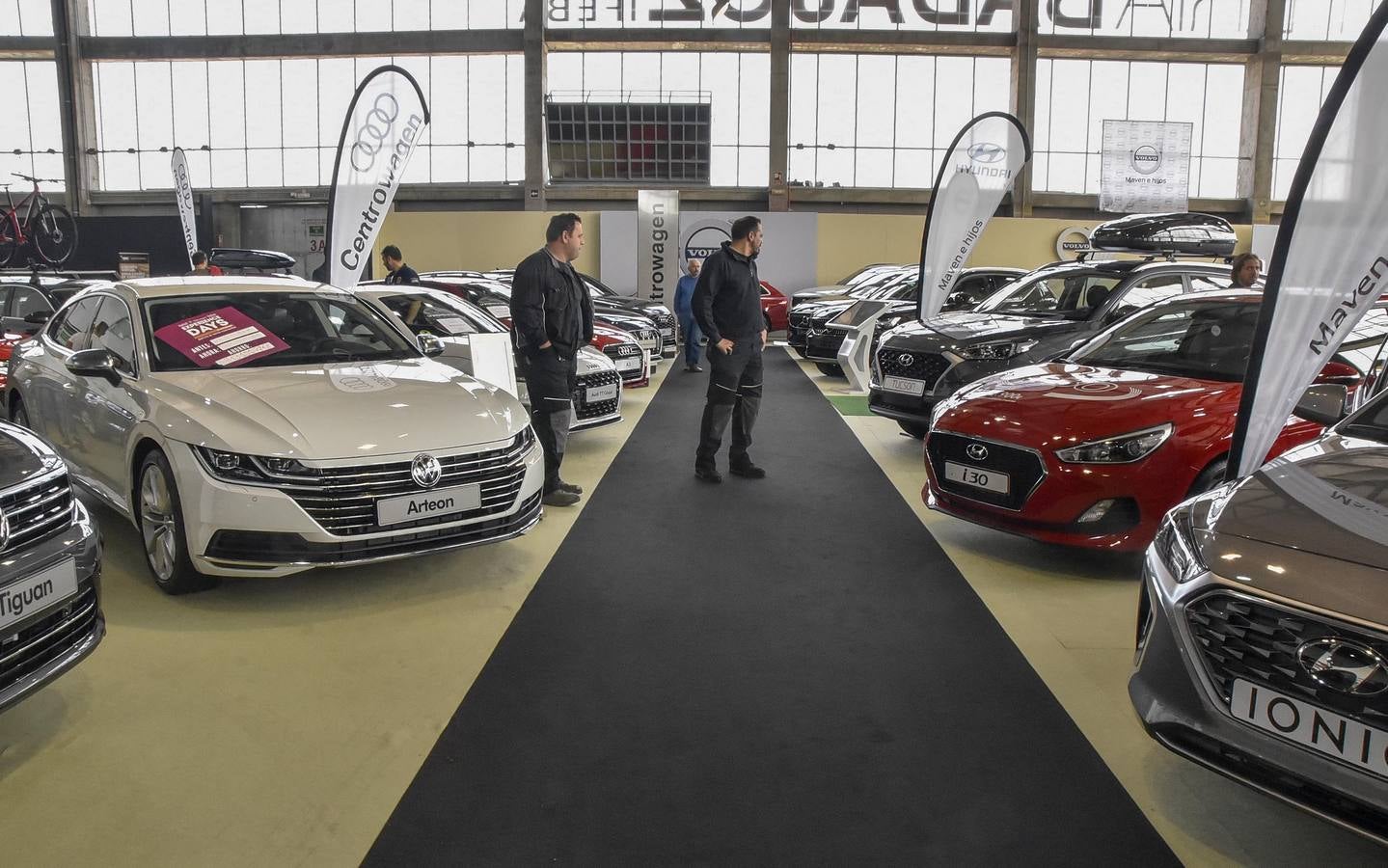Fotos: El VIII Salón del Automóvil de Badajoz espera a 20.000 visitantes