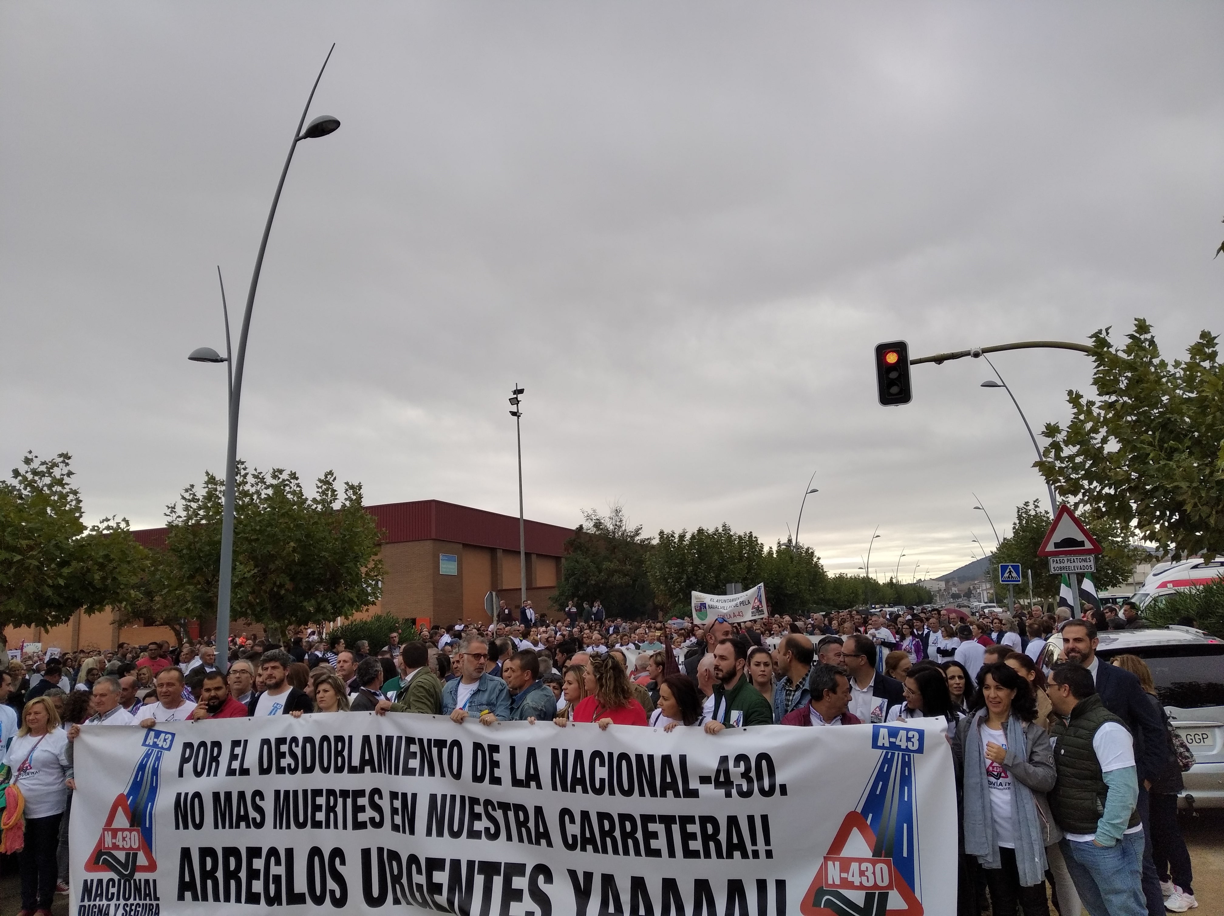 Fotos: Manifestación por el desdoblamiento de la N-430