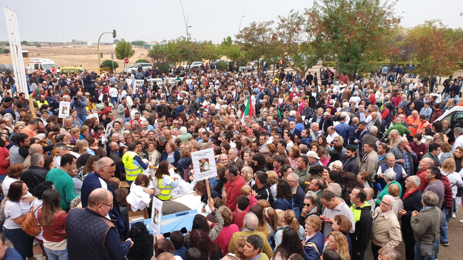 Fotos: Manifestación por el desdoblamiento de la N-430