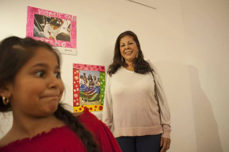 La muestra ha sido organizada por la asociación de mujeres gitanas Romis Calis Camelan Naquerar con motivo de las XXIII Jornadas Culturales Gitanas de Badajoz. 