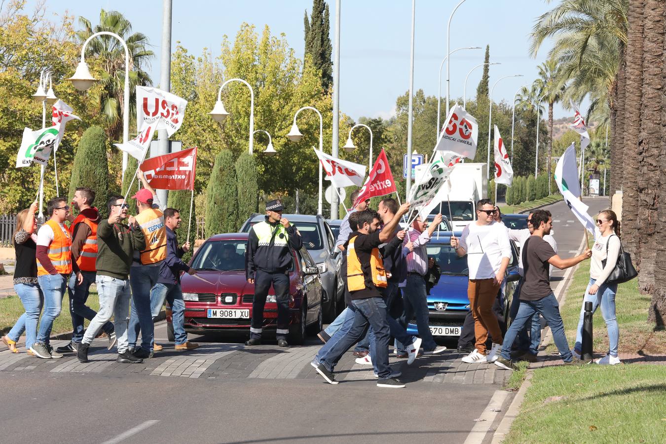 Fotos: Trabajadores de Ambulancias Tenorio mantienen la huelga para el 1 de noviembre