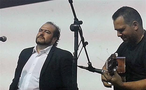 Miguel de Tena:: HOY