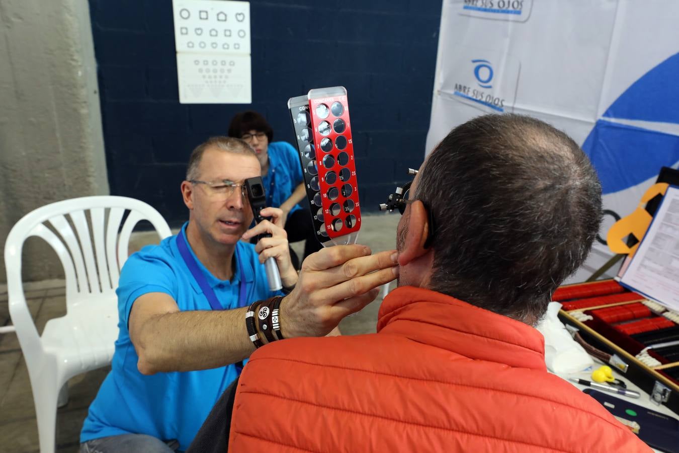 Fotos: Más de 700 personas se revisan la vista gratis en Ifeme