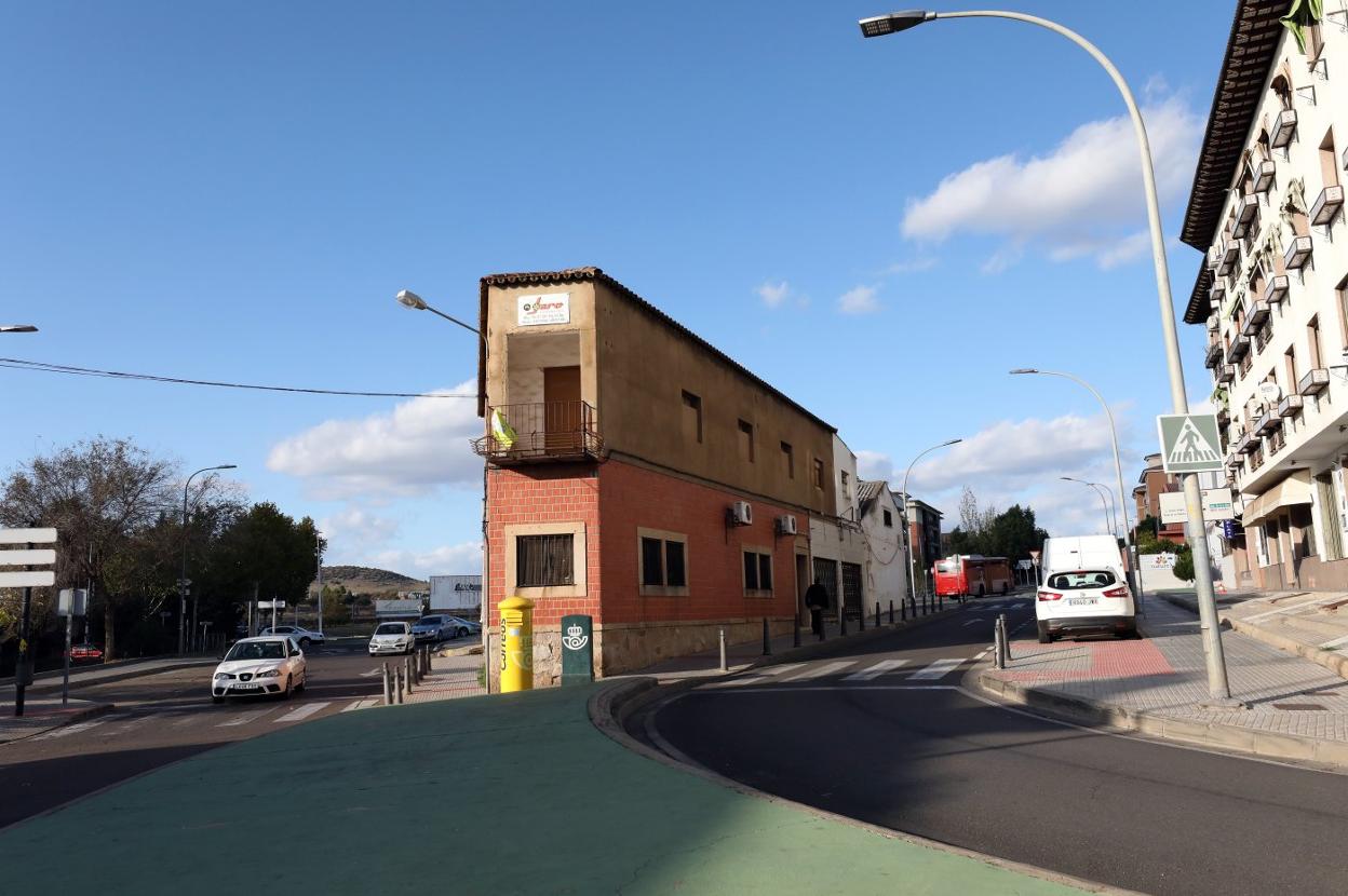 Edificios en forma de cuña que se van a derribar. :: brígido