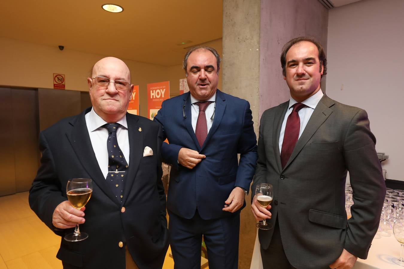 Fotos: El cóctel de Extremeños de HOY 2019