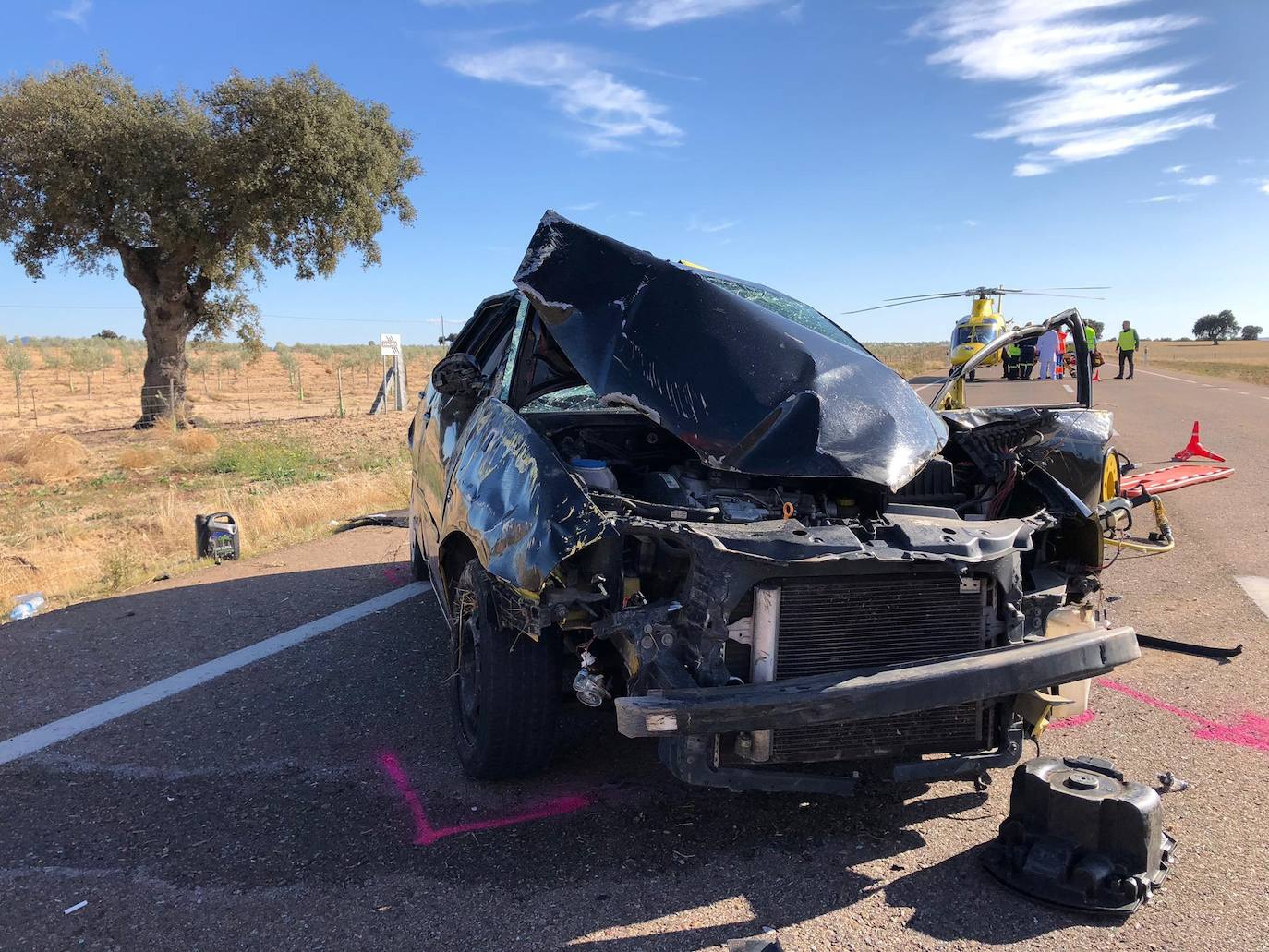 Fotos: Accidente ocurrido en la carretera Ex 346, que une Don Benito con Quintana de la Serena