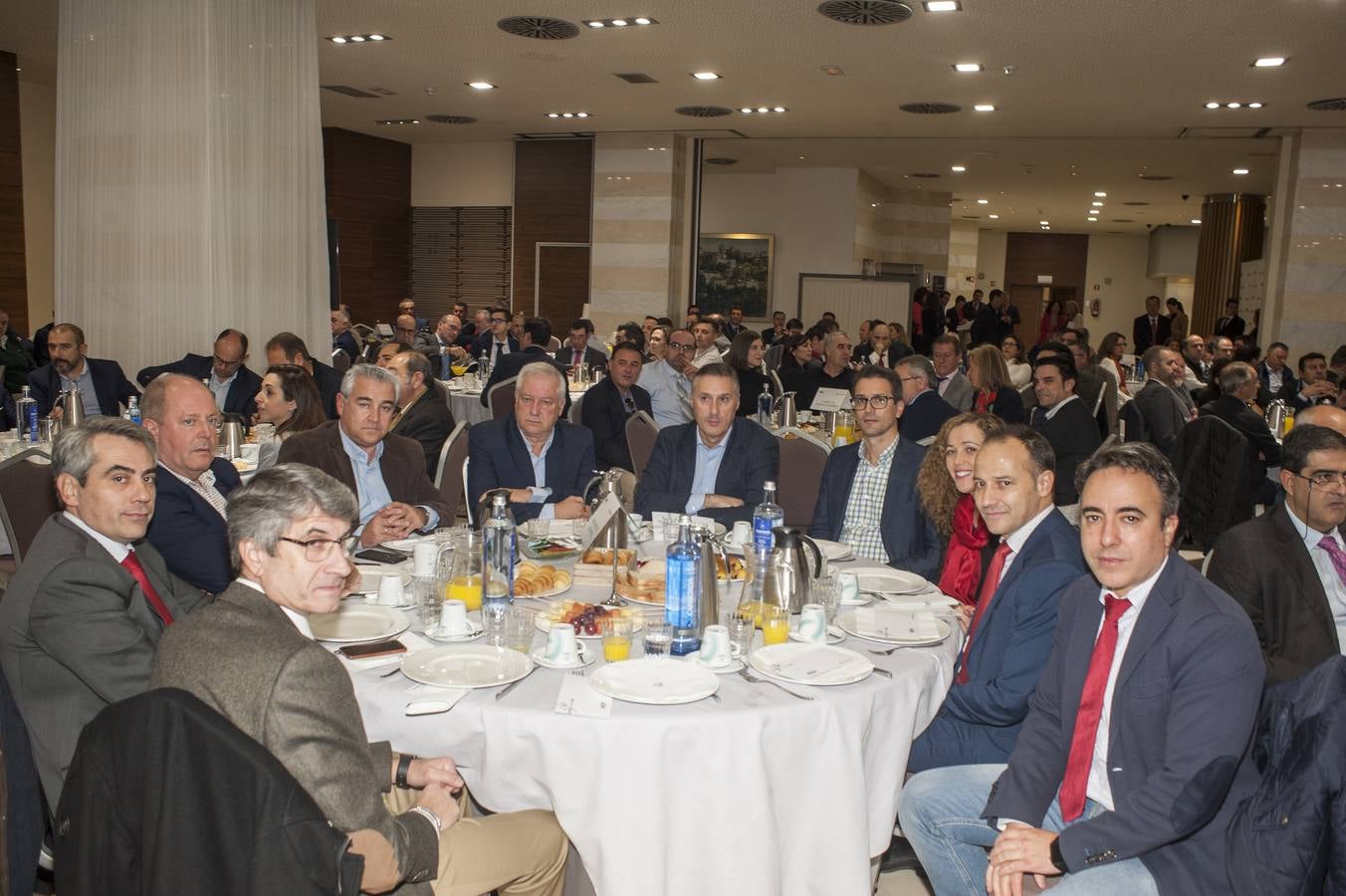 Miguel Rodríguez, Alfonso Sánchez, Ángel Lozano, Emilio Camacho, Pedro Velarde, José Mª Reyes, Antonio Cantero, Pilar Mulas, Guillermo Estrada y Francisco Sánchez.