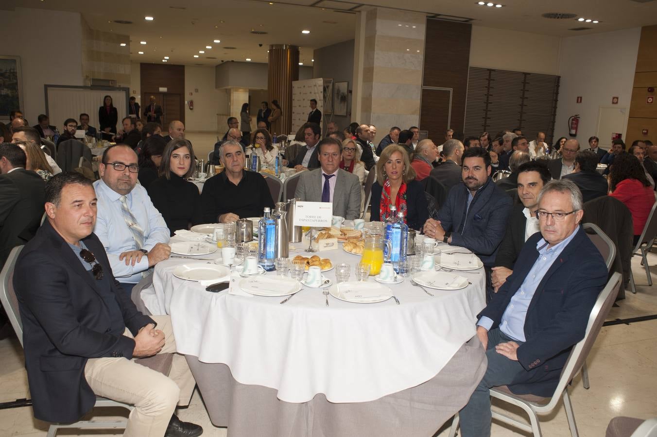 José Carlos González, Alonso Ramón, Elena Barbado, Ramón Barbado, Germán González, Elvira Cáceres, Alberto García, Diego Taboada y Gregorio Pereira.