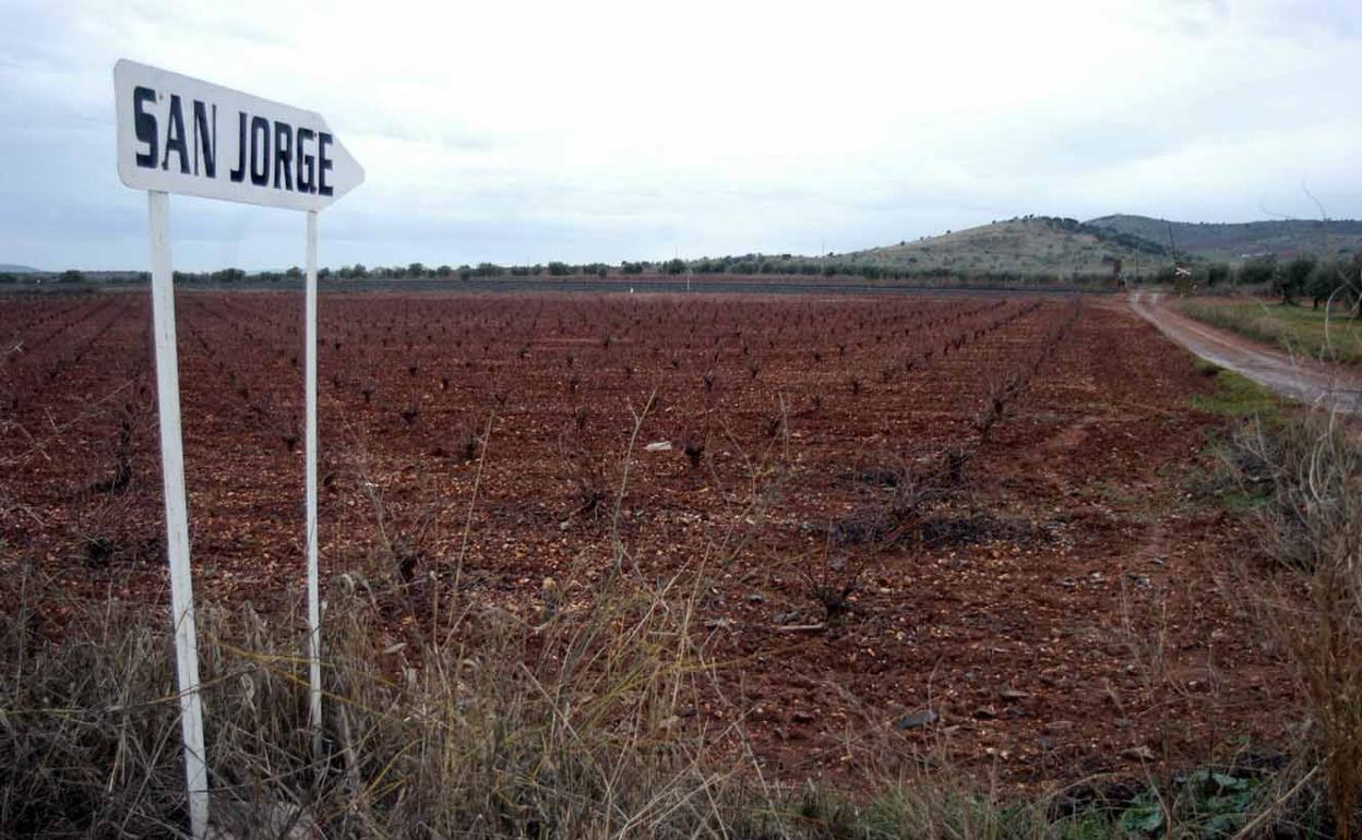 Entrada a la finca San Jorge, donde iba a estar la refinería. 