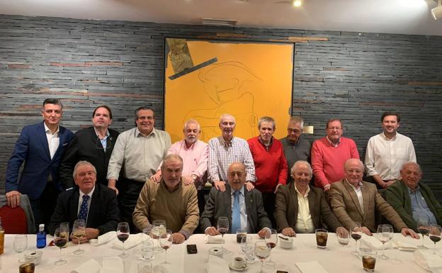 La peña del Garbanzo celebró su reunión anual .