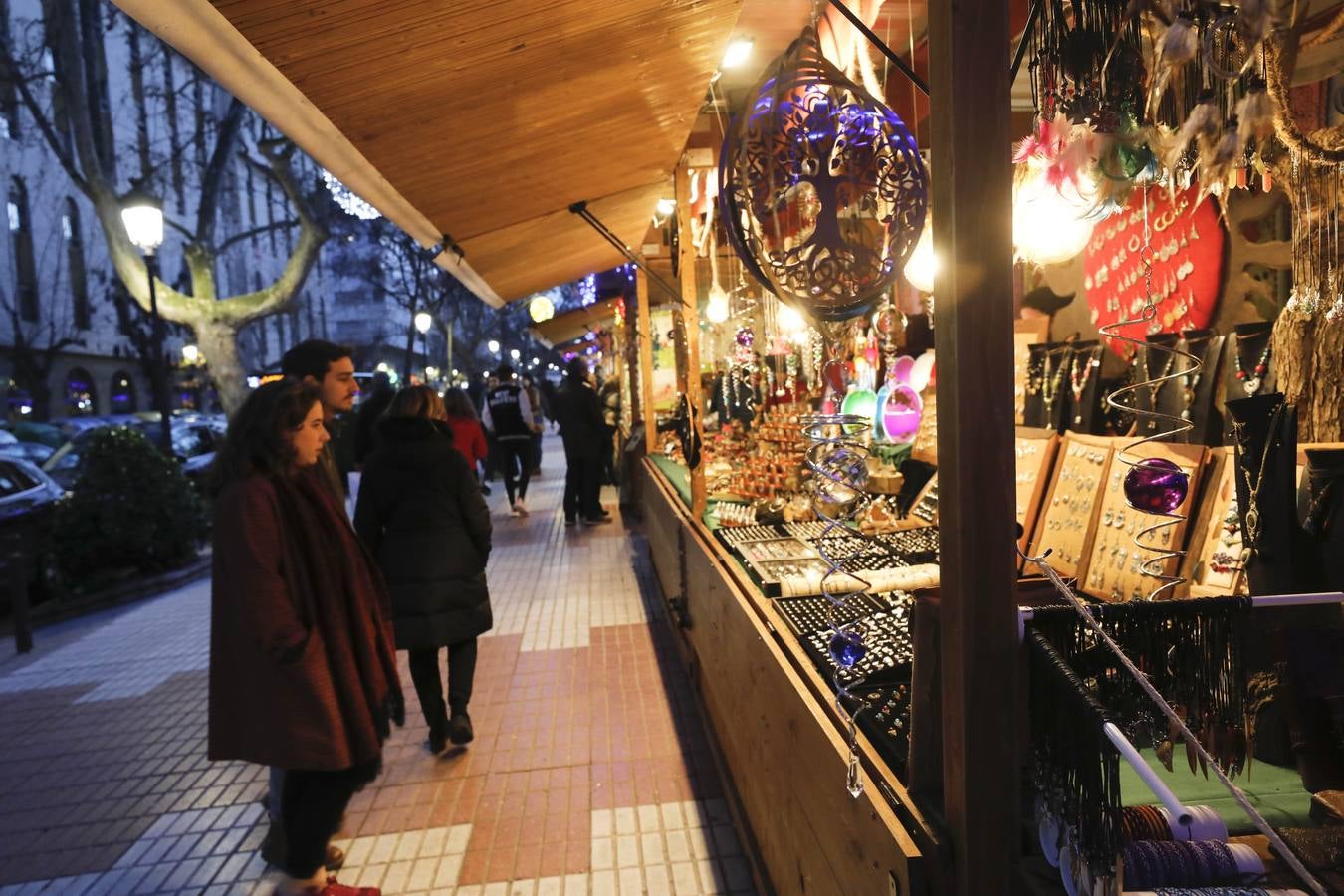 Fotos: El mercadillo navideño de Cánovas