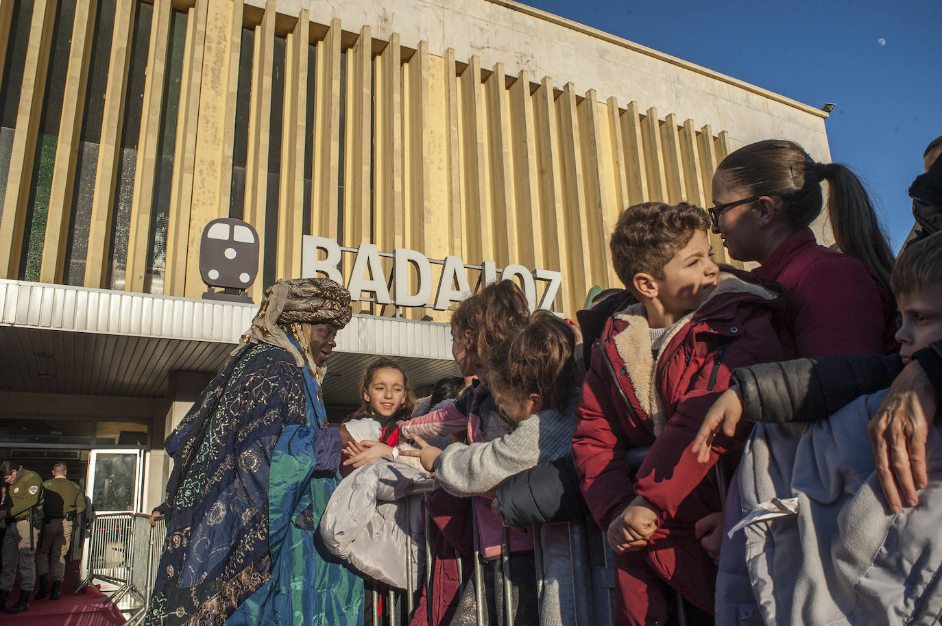 Fotos: Los Reyes Magos llenan de ilusión Badajoz