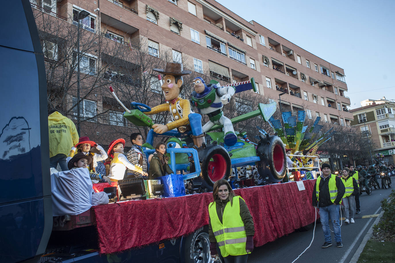 Fotos: Los Reyes Magos llenan de ilusión Badajoz