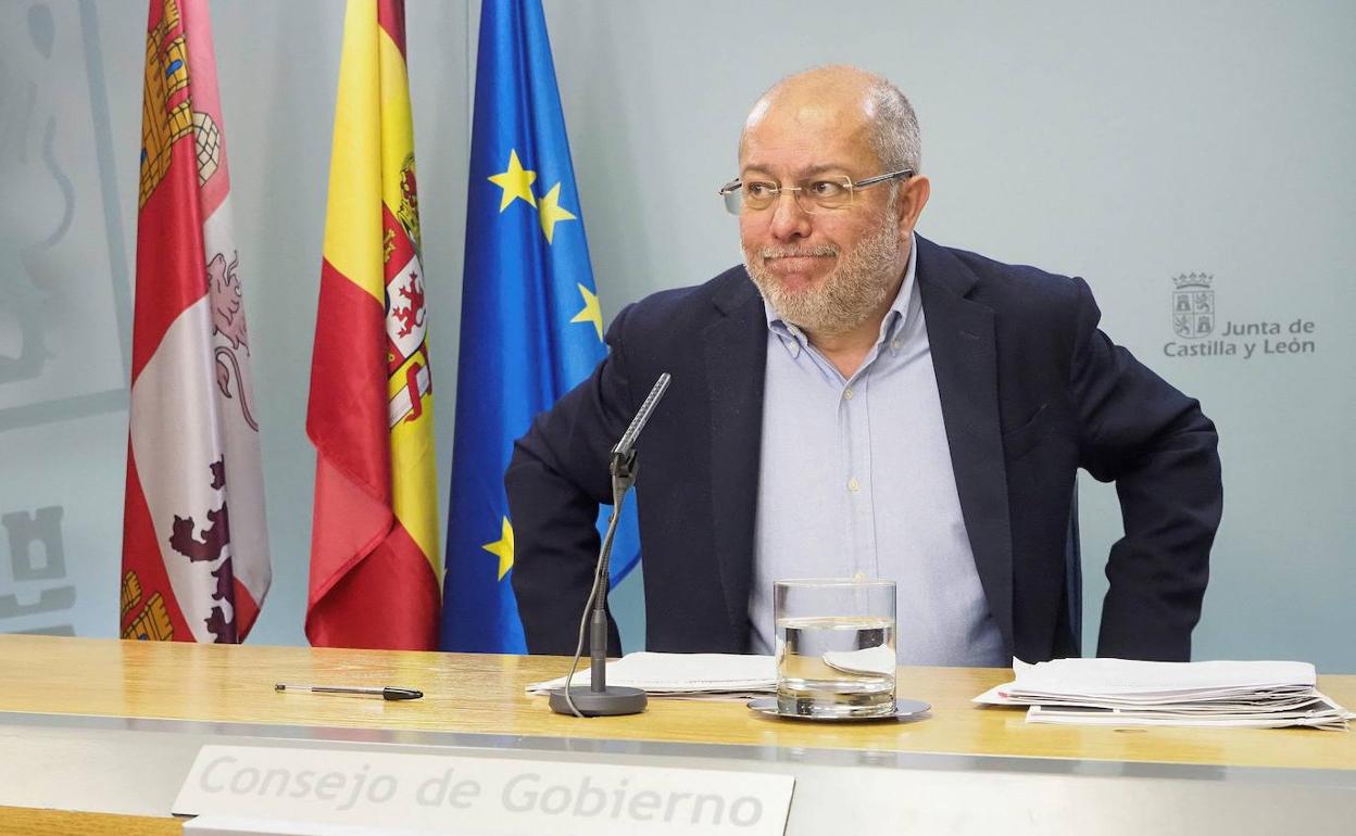 Igea sopesa rivalizar con Arrimadas si apuesta por el continuismo