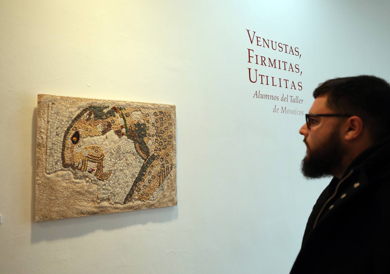 La Escuela de Arte y Superior de Diseño de Mérida inaugura de la exposición 'Venutas, Firmitas, Utilitas'