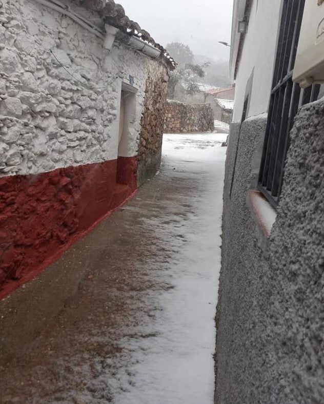 La borrasca Gloria ha dejado bonitas estampas en Las Villuercas