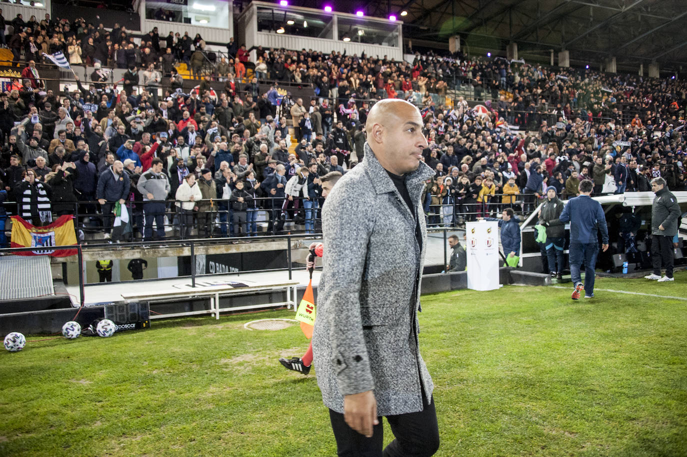 13.000 espectadores disfrutaron de la victoria del CD Badajoz ante el Eibar