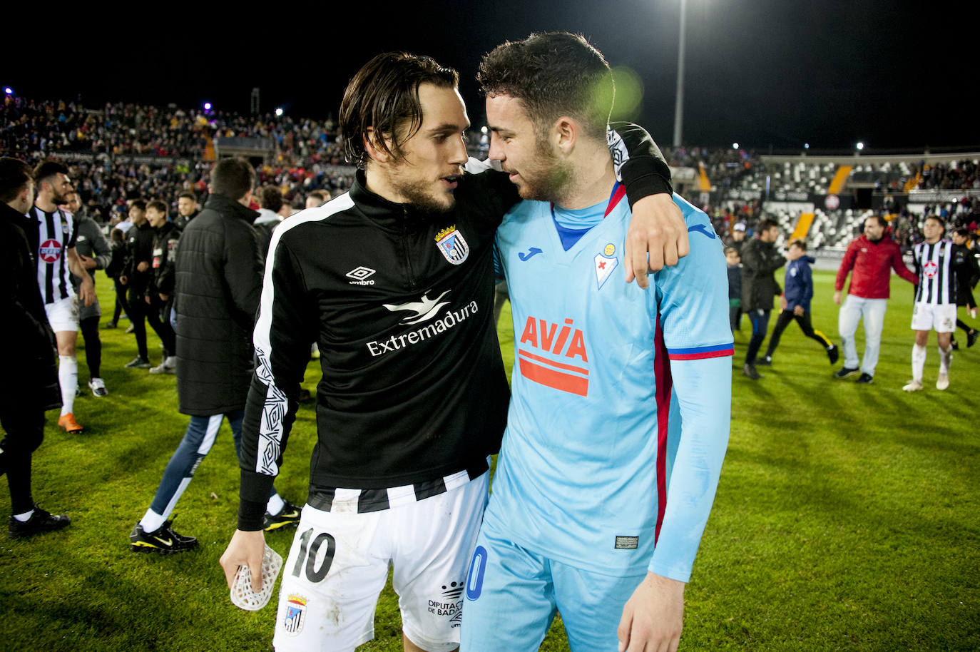 13.000 espectadores disfrutaron de la victoria del CD Badajoz ante el Eibar