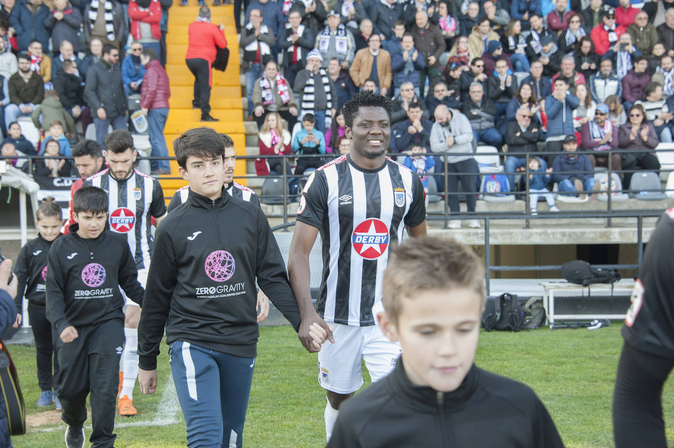 Fotos: Las mejores imágenes del CD Badajoz-Cádiz