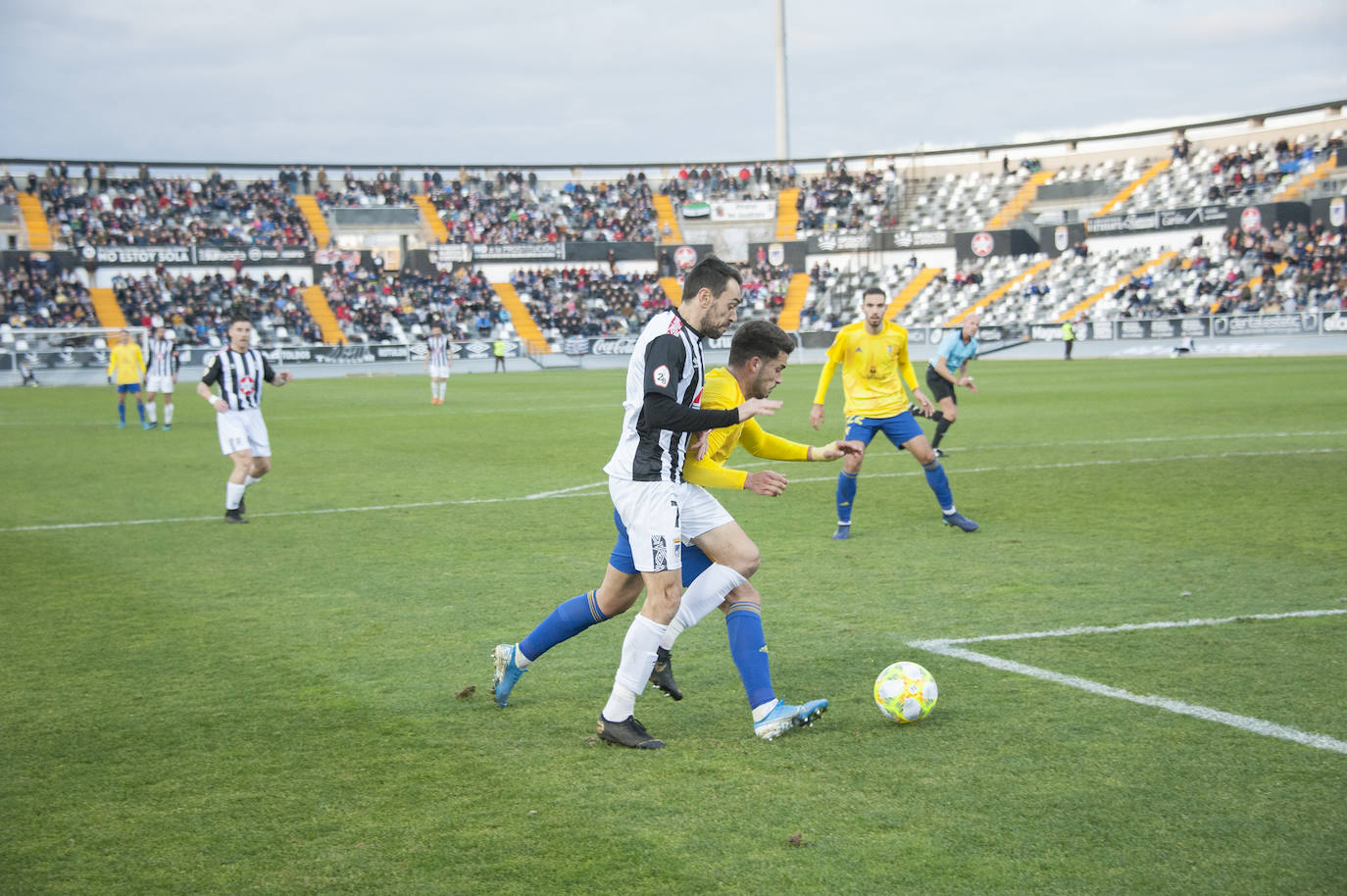 Fotos: Las mejores imágenes del CD Badajoz-Cádiz