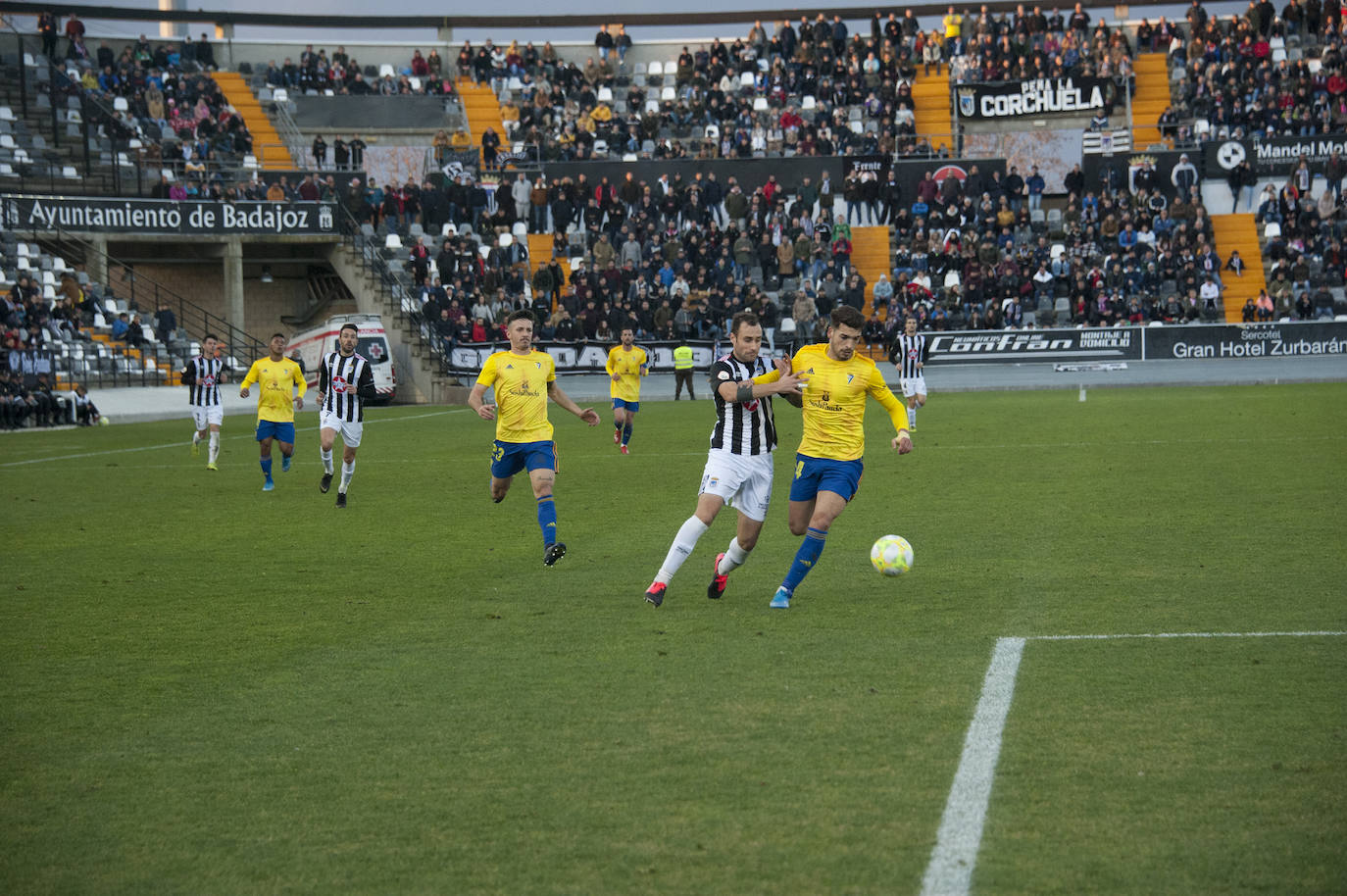 Fotos: Las mejores imágenes del CD Badajoz-Cádiz