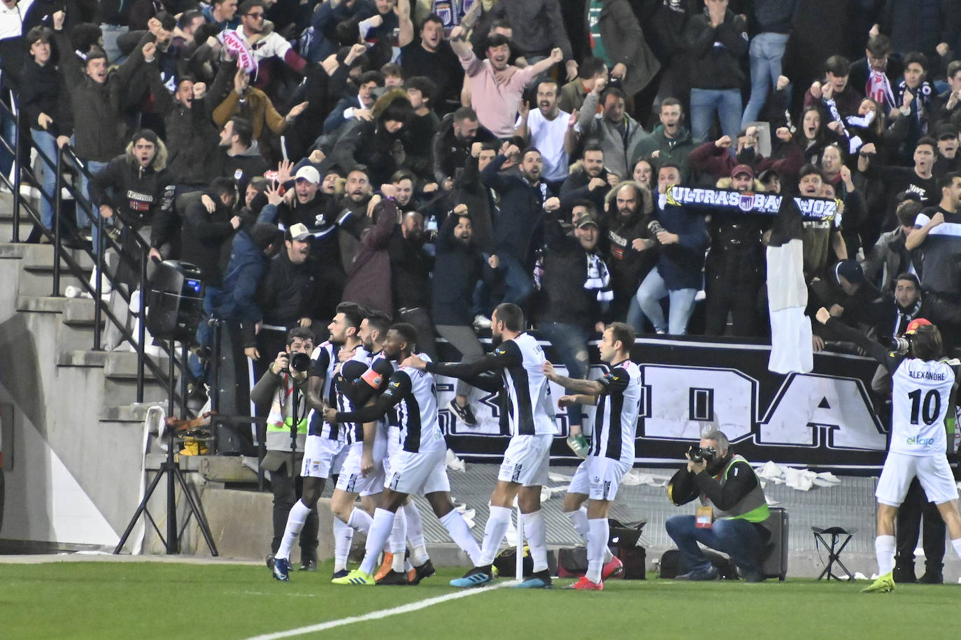 Lleno absoluto en el Nuevo Vivero.