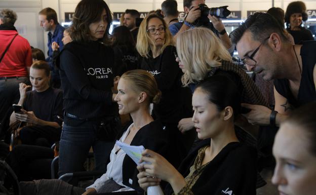 Así es el backstage de la Mercedes-Benz Fashion Week