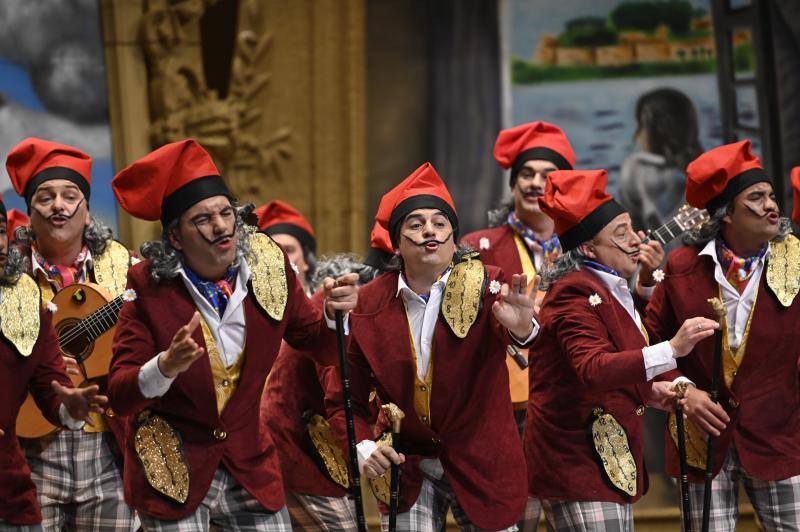 Los 3 W tiran de teatrillo pero no sacan la artillería