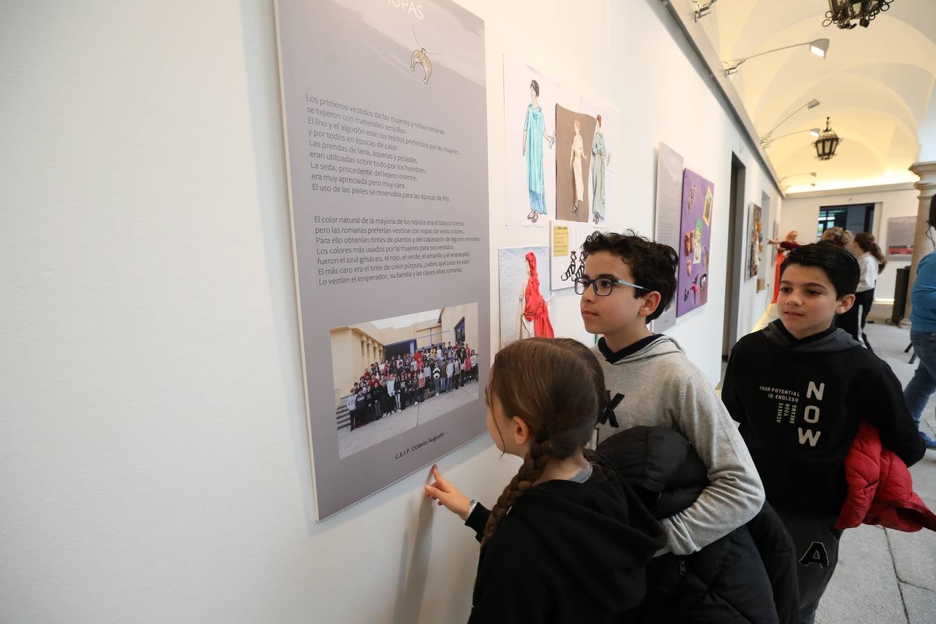 'Mundus Puellae' el mundo femenino en Roma 