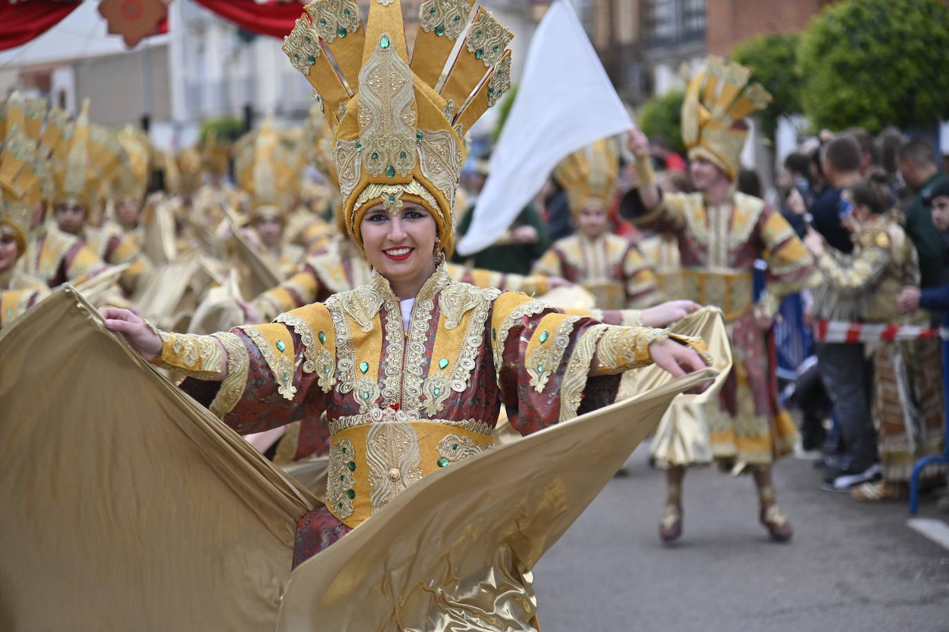 Fotos: Desfile de comparsas en Talavera la Real