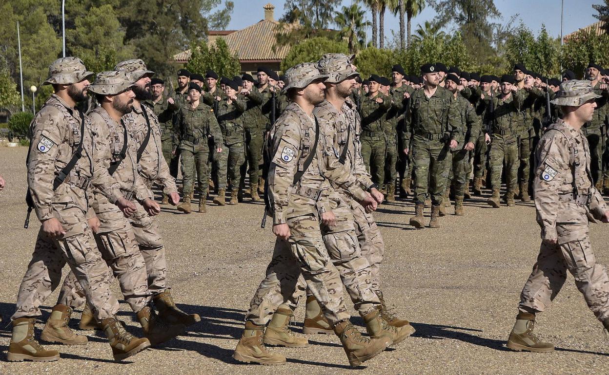 Despedida en la base de General Menacho al contingente militar en Irak de misión.