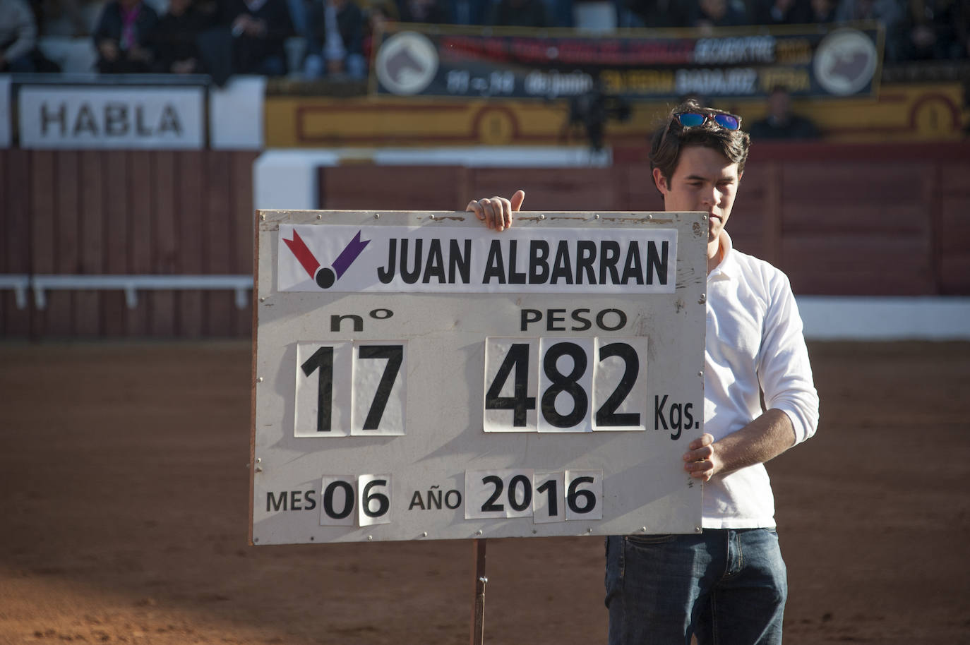 Fotos: Novillada, primera de abono de la Feria de Olivenza