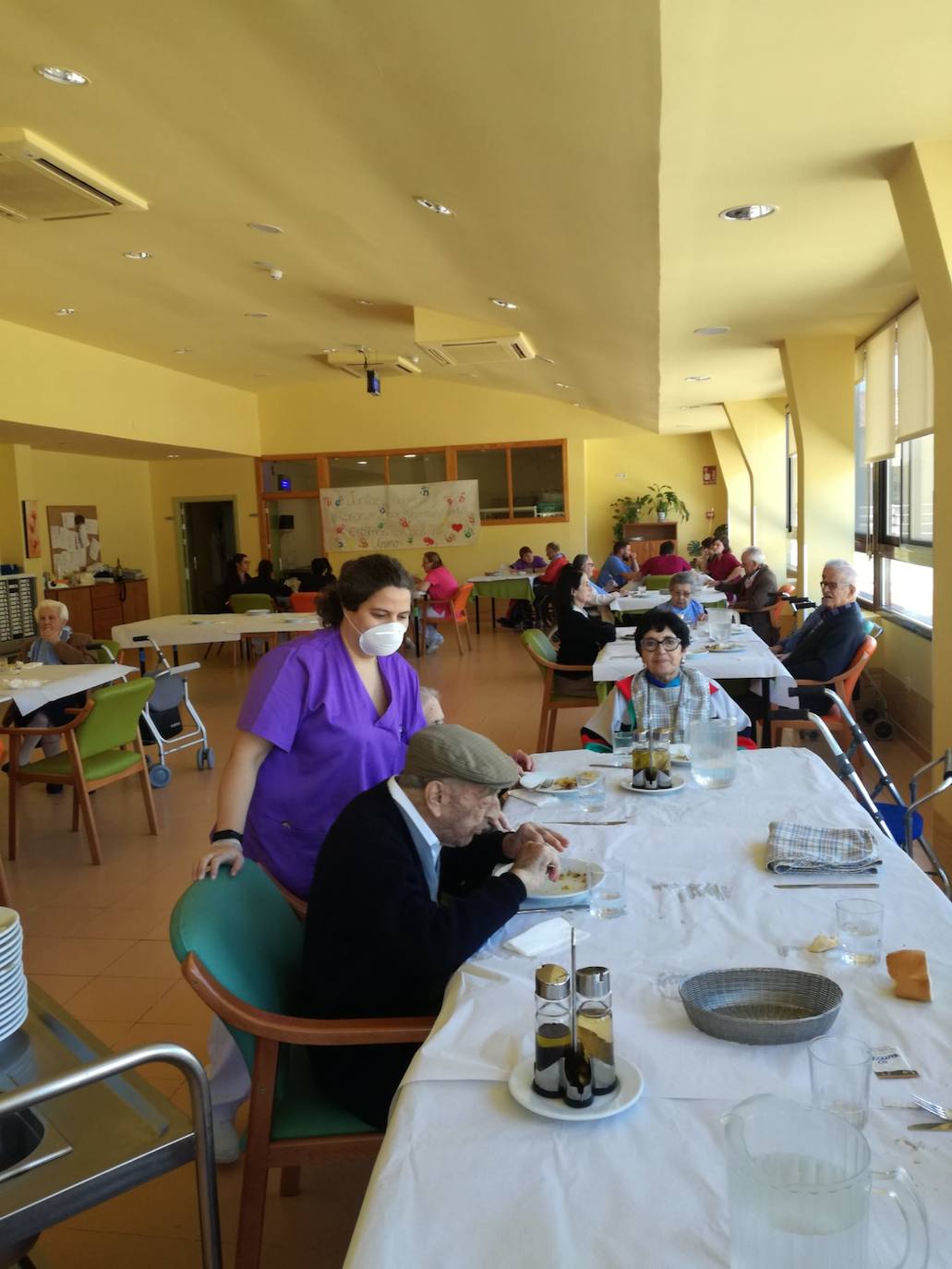 Fotos: Encierro en una residencia en Losar de la Vera