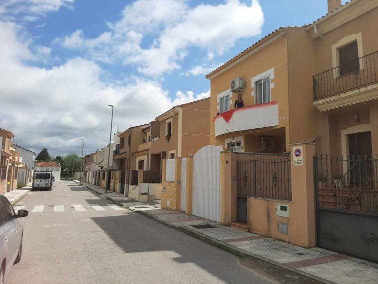 Fotos: Los vecinos de Arroyo celebran el Día de la Luz desde casa