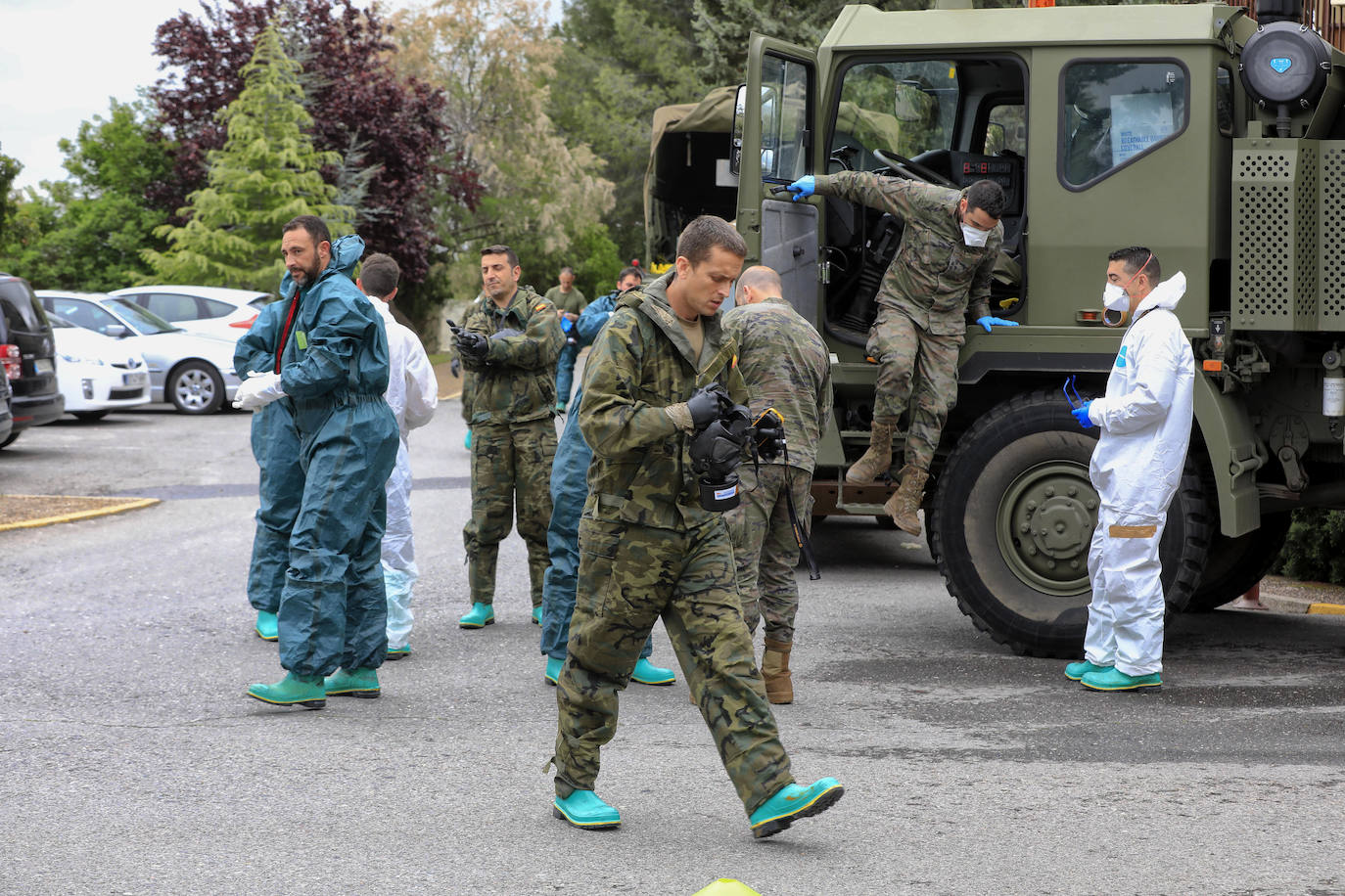 El Ejército vuelve a desinfectar la Residencia Asistida de Cáceres