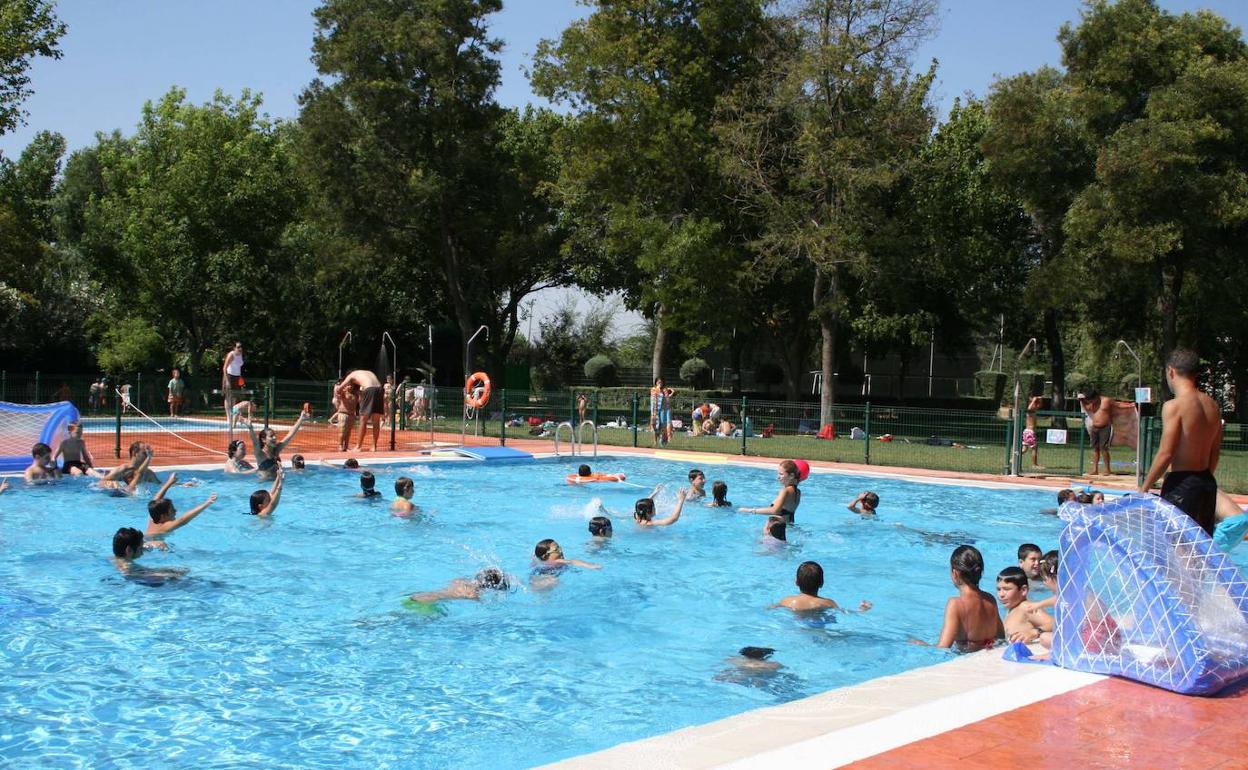 Los ayuntamientos de Vegas Bajas no abrirán las piscinas este verano