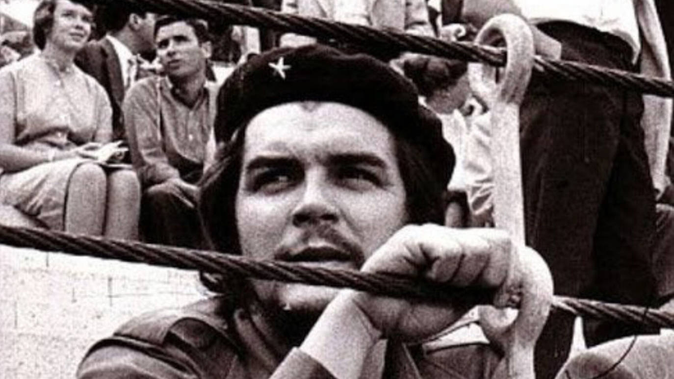 El Che Guevara en una corrida de toros en Madrid en 1959.