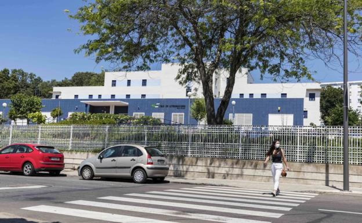 Cuatro residencias de mayores siguen afectadas por coronavirus en Extremadura