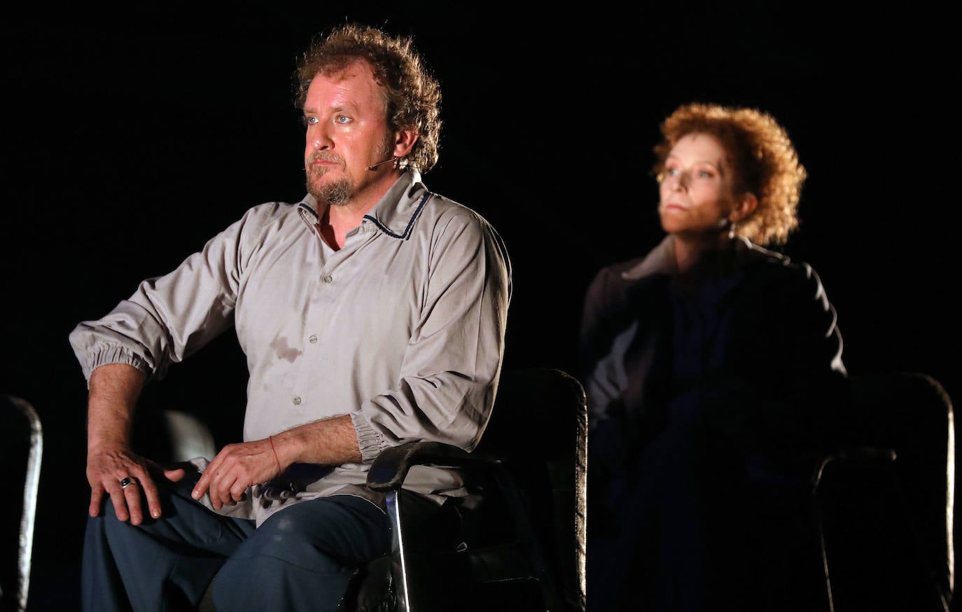 El montaje del mexicano David Gaitán busca actualizar al máximo la tragedia griega a lo largo de una hora y cuarenta y cinco minutos de duración