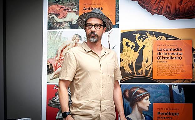 El actor alicantino Fele Martínez, que da vida a 'Anfitrión' en el Festival de Teatro de Mérida, una comedia de enredos,