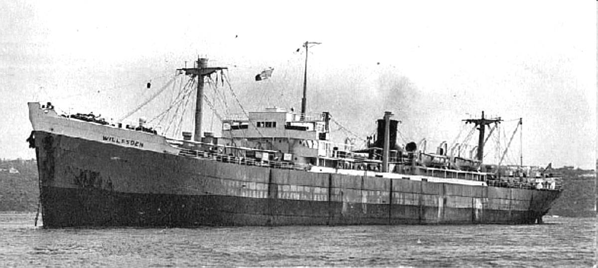 El Willesden en 1913, cuando llevó a 1.090 pasajeros a Honolulú tras casi dos meses de travesía.