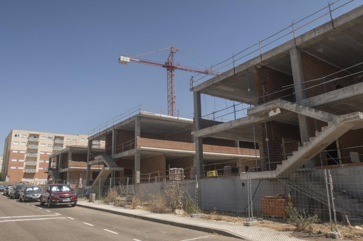 Esqueleto del futuro colegio en Cerro Gordo. 