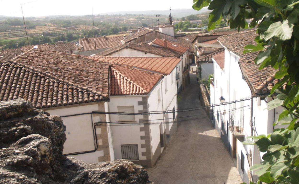 Cuacos de Yuste realizará pruebas PCR a todos los niños de 4 a 14 años