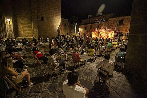 'El carro de los cómicos de la legua' se representó en Santa María. 