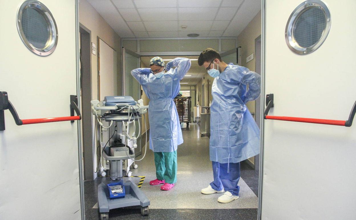 Extremadura vuelve a registrar cuatro muertos por covid en un solo día