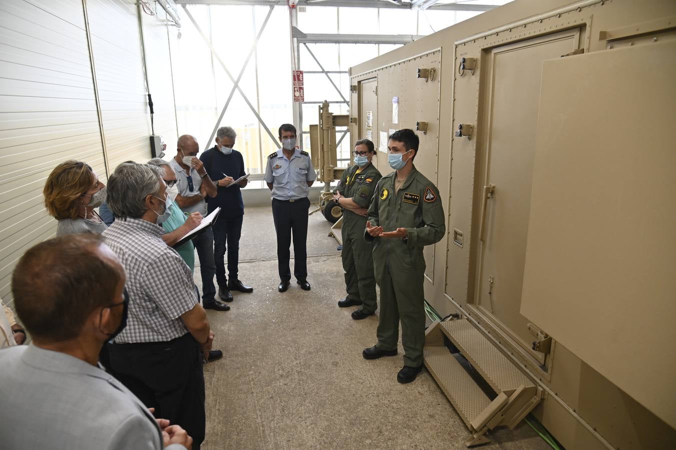 Mantenimiento de un drone en la Base de Talavera la Real en Badajoz