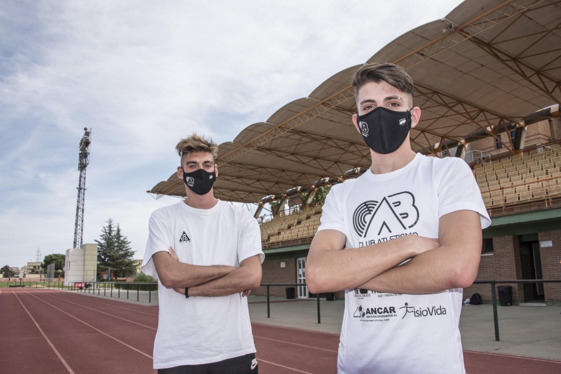 David García y Vicente Antúnezen la pista de La Granadilla. 