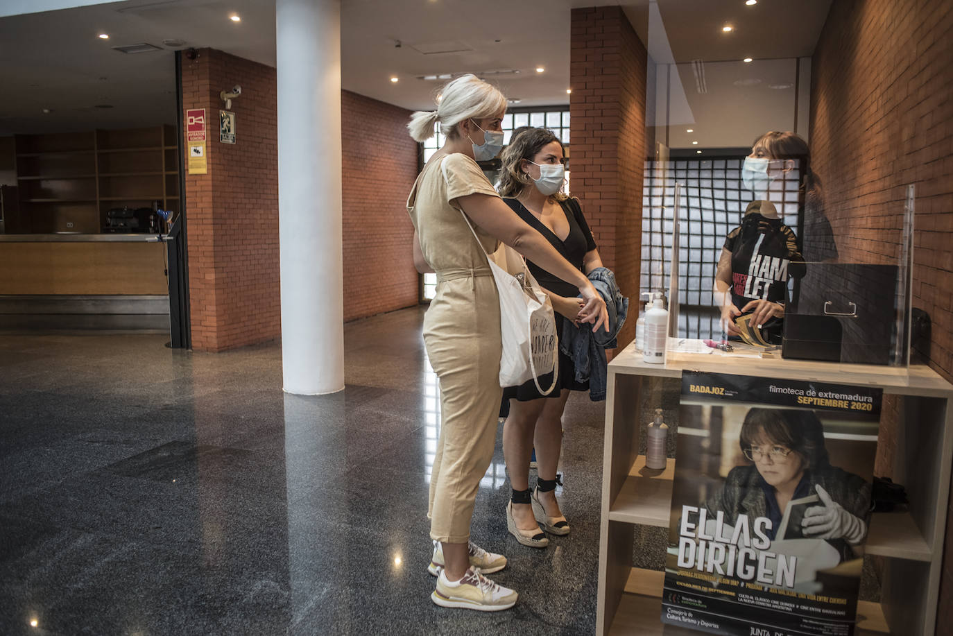 Fotos: La Coctelera | Resumen de la actividad cultural y social de Badajoz