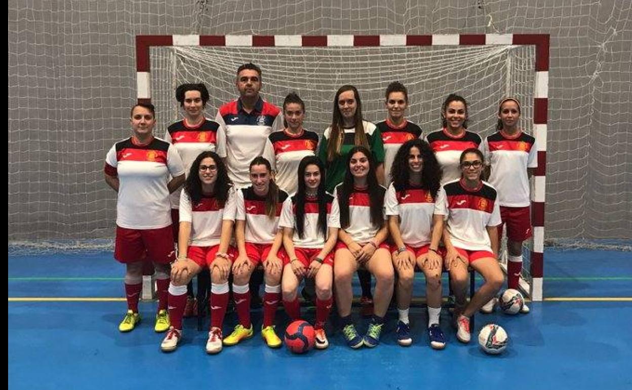 Antigua plantilla del equipo de fútbol sala femenino de Calamonte