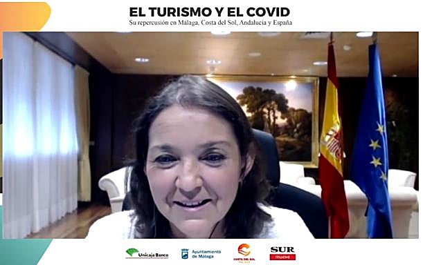 La ministra de Turismo, Reyes Maroto, durante su intervención en el foro.